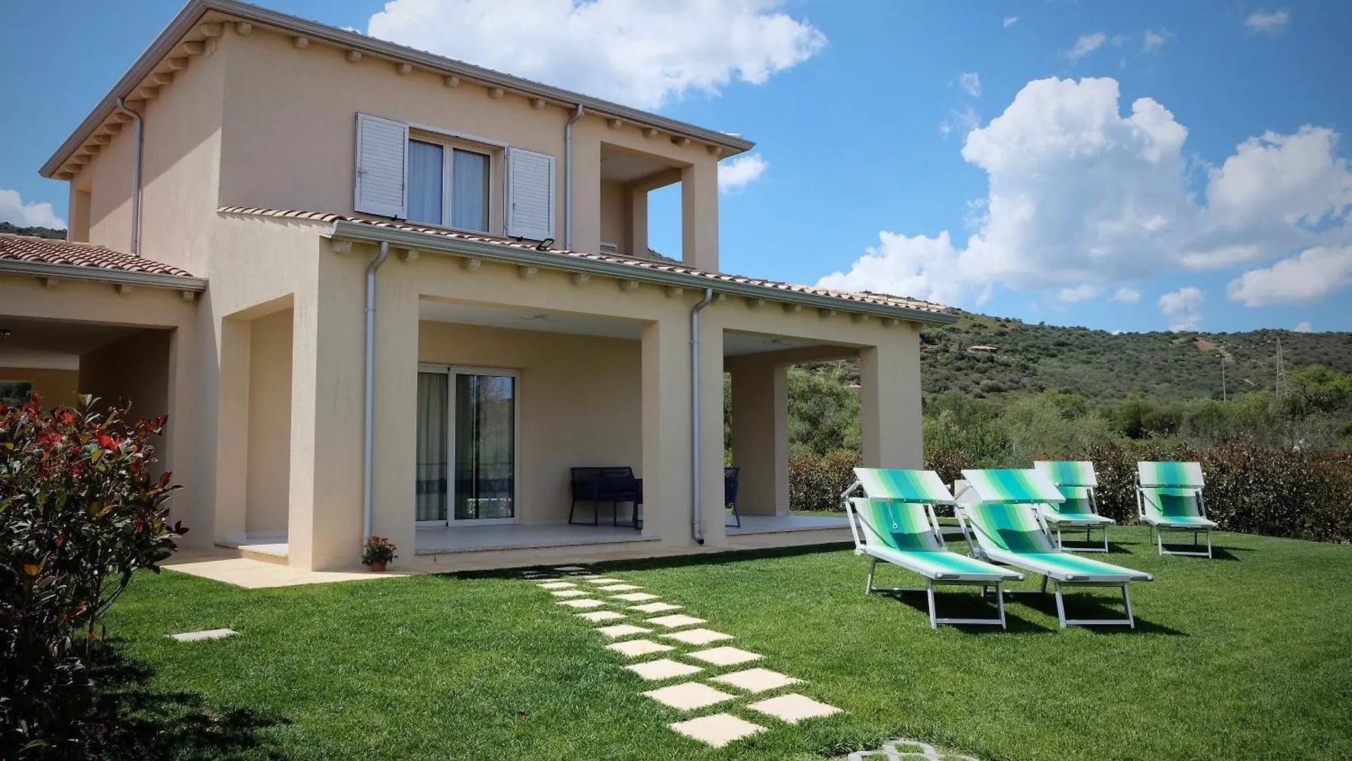 Affittacamere Hotel Le Isole Di San Teo San Teodoro  Italia